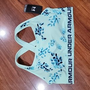NWT Women's Plus size Under Armour sports bra